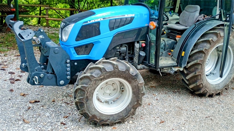 FRONTLYFT UNIVERSAL FÖR TRAKTOR CAT. 2 - 1500 KG